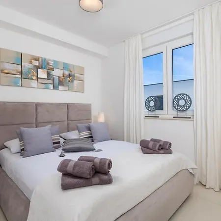 Sunset ニヴィーチェ